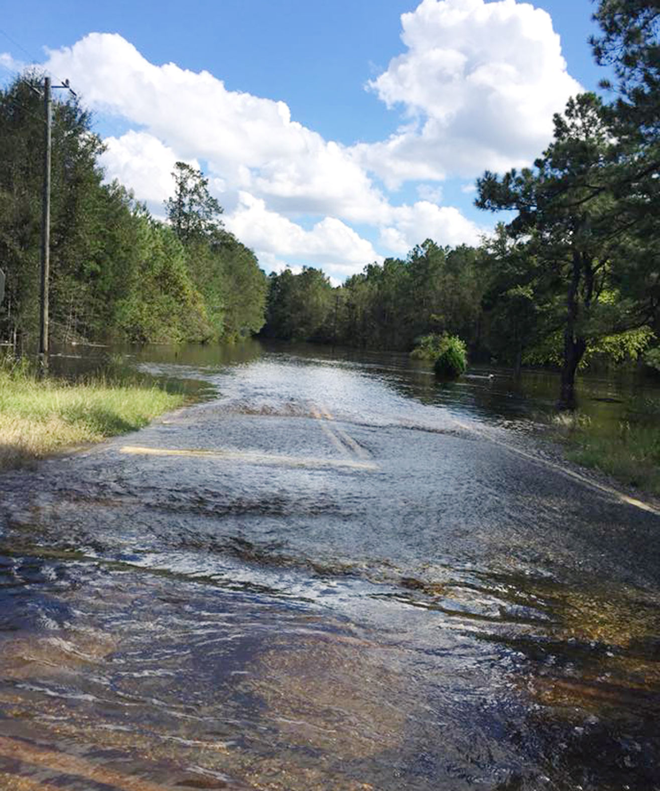 Flood waters arrive in Nichols, officials monitor southern portion of the county2